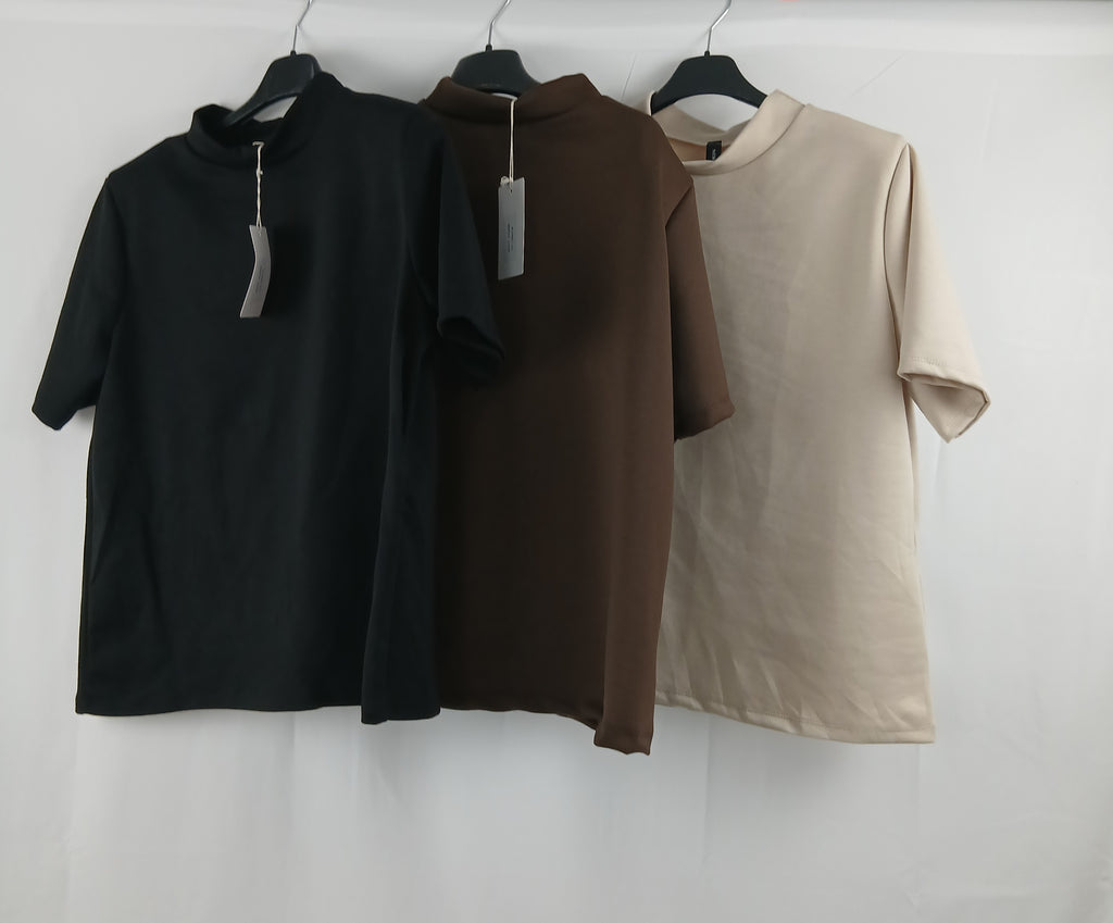T-Shirt Collo Alto con Spallina