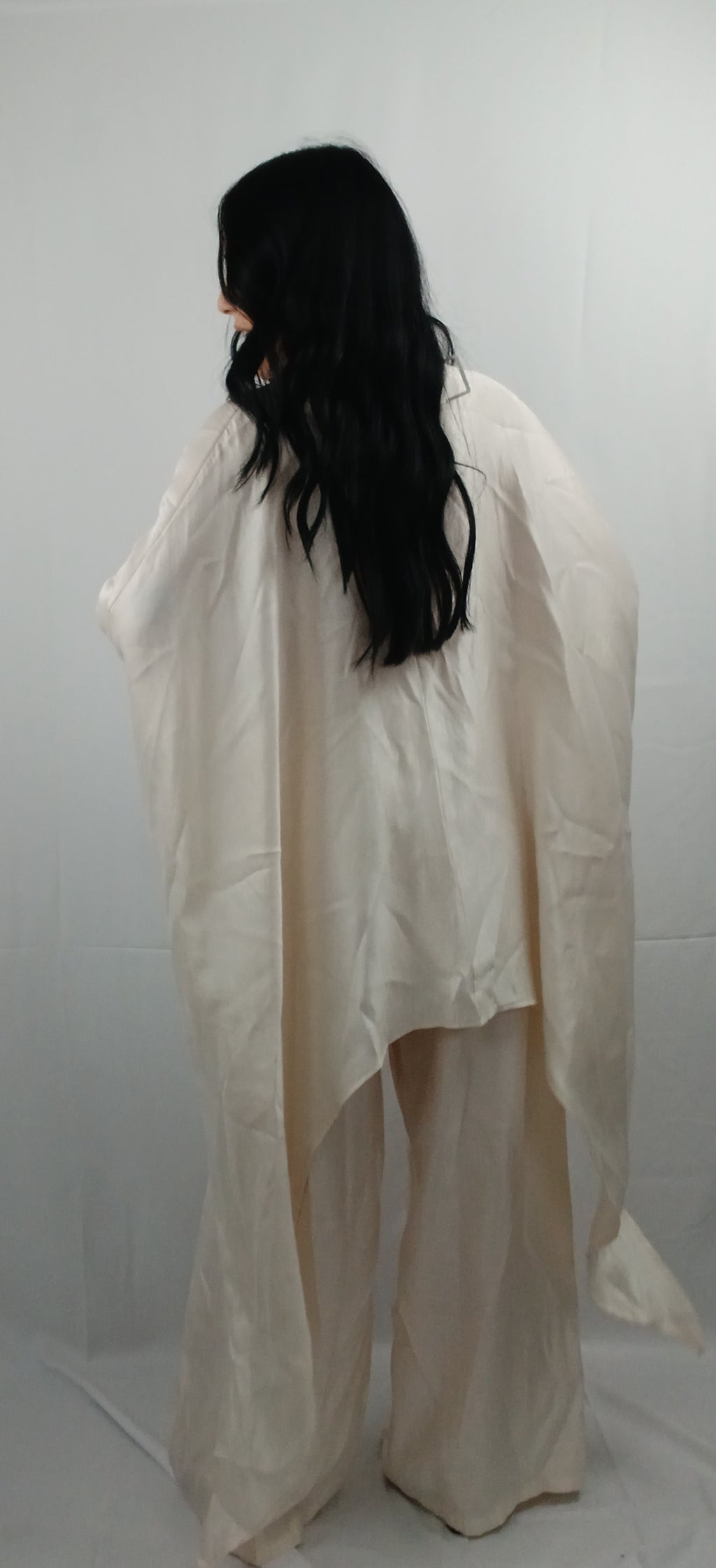 Vestito Elegante a Manica Aperta