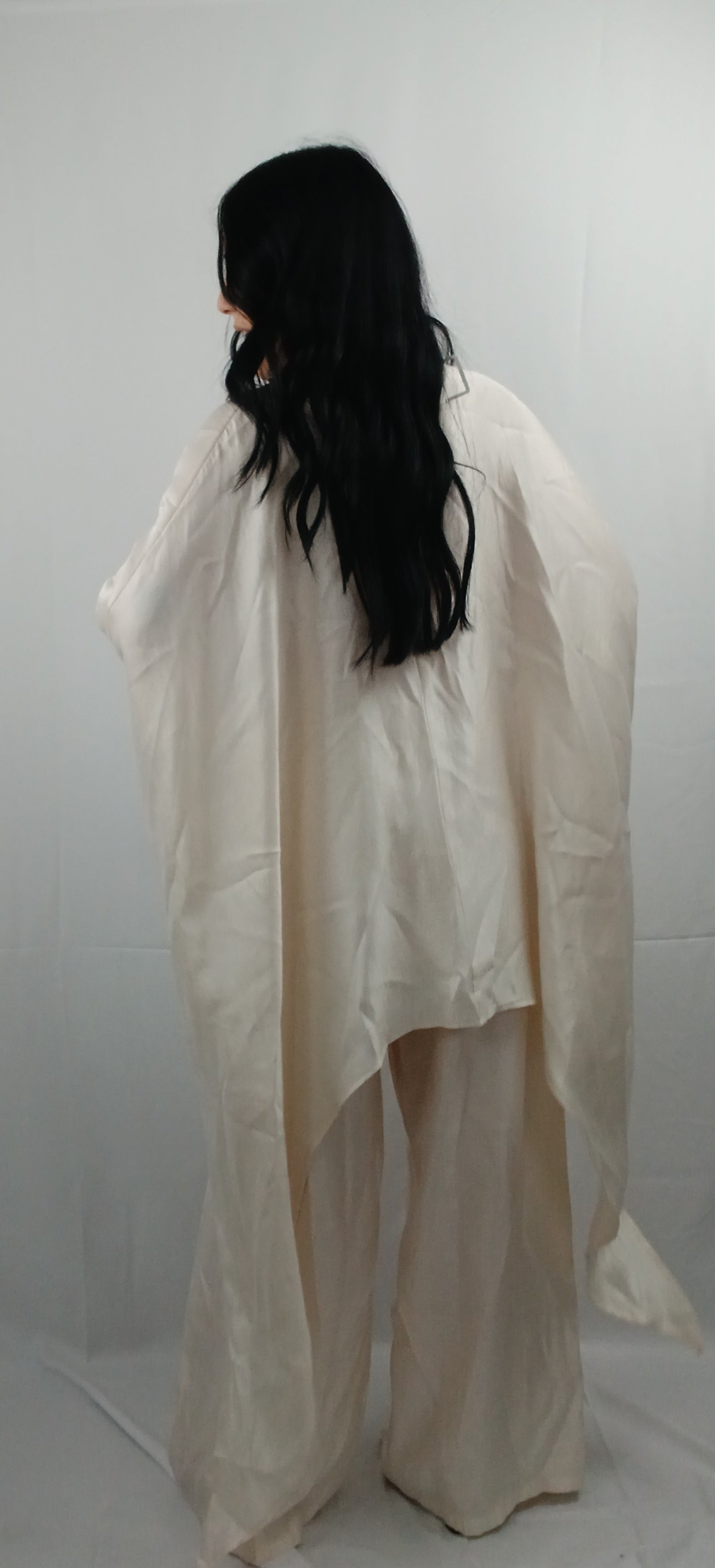 Vestito Elegante a Manica Aperta