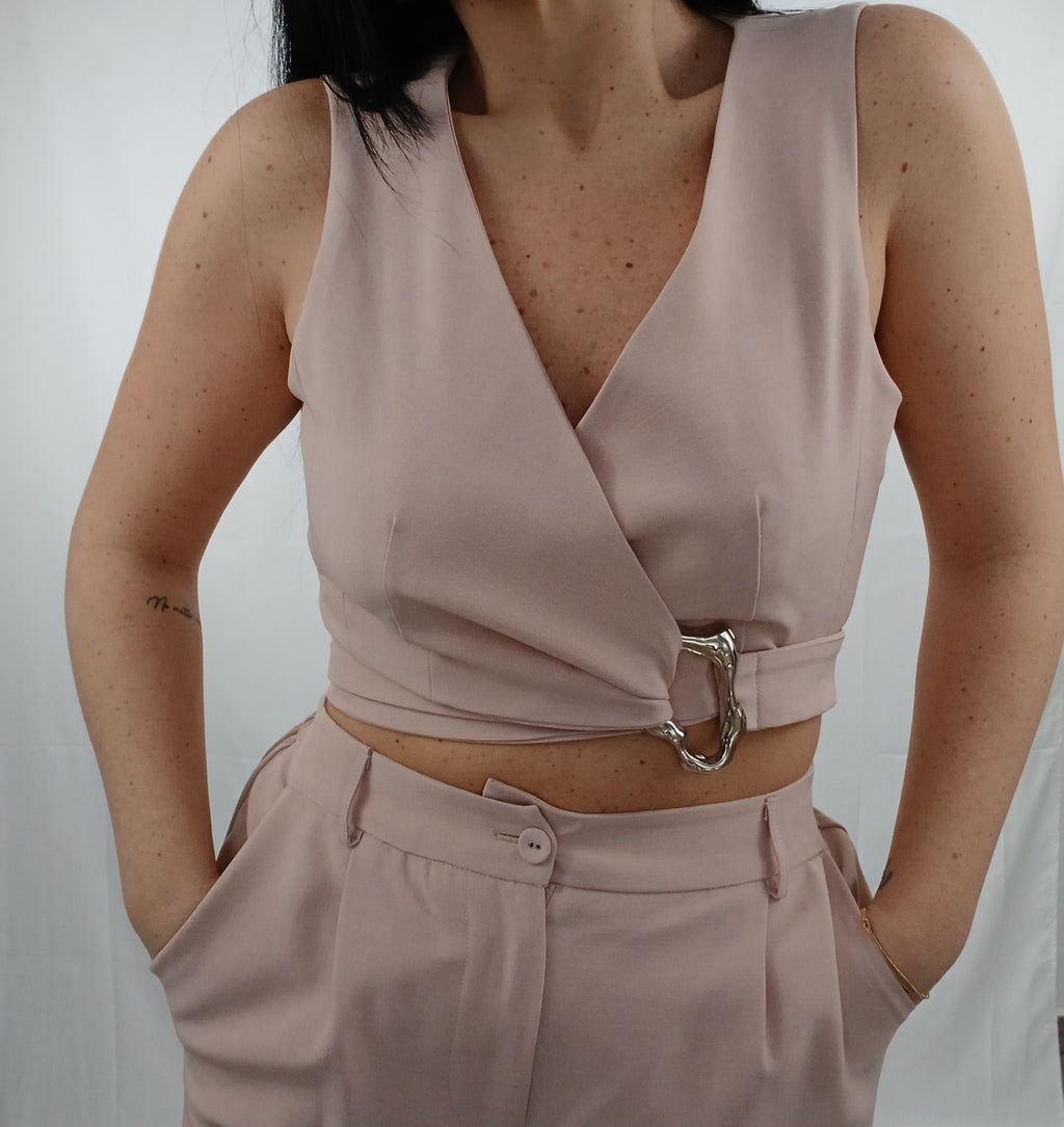 Completo Liberty con Corpetto Regolabile