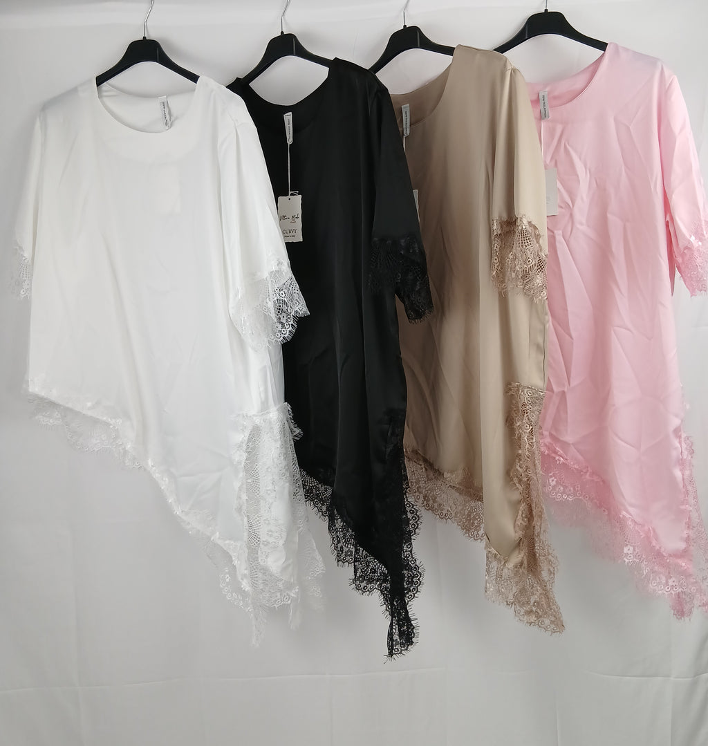 Maglia Curvy in Raso con Rifiniture in Pizzo