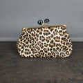 Pochette animalier con chiusura a bacio