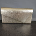 Pochette Elegante con Taglio Angolare