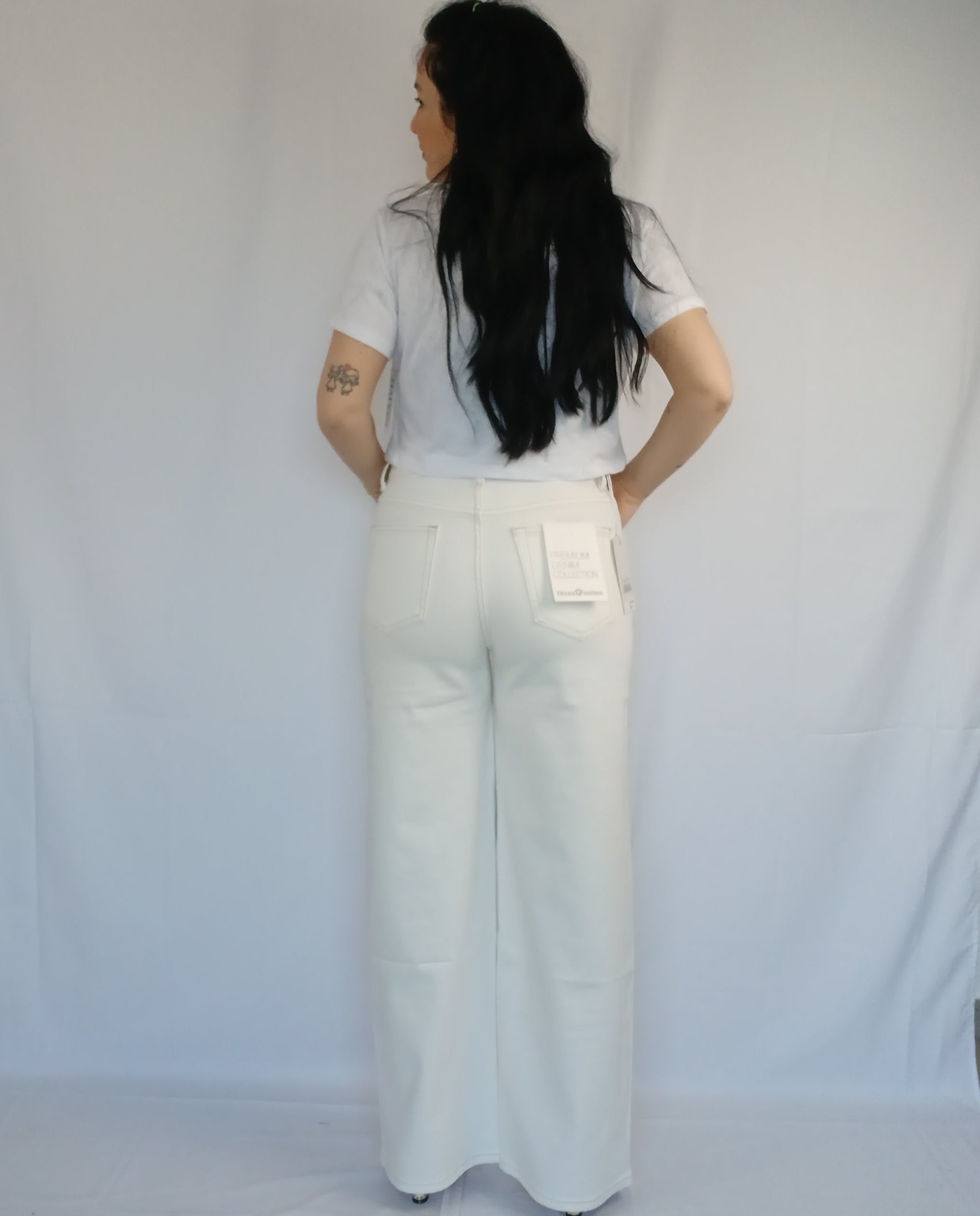 Jeans bianco con strass