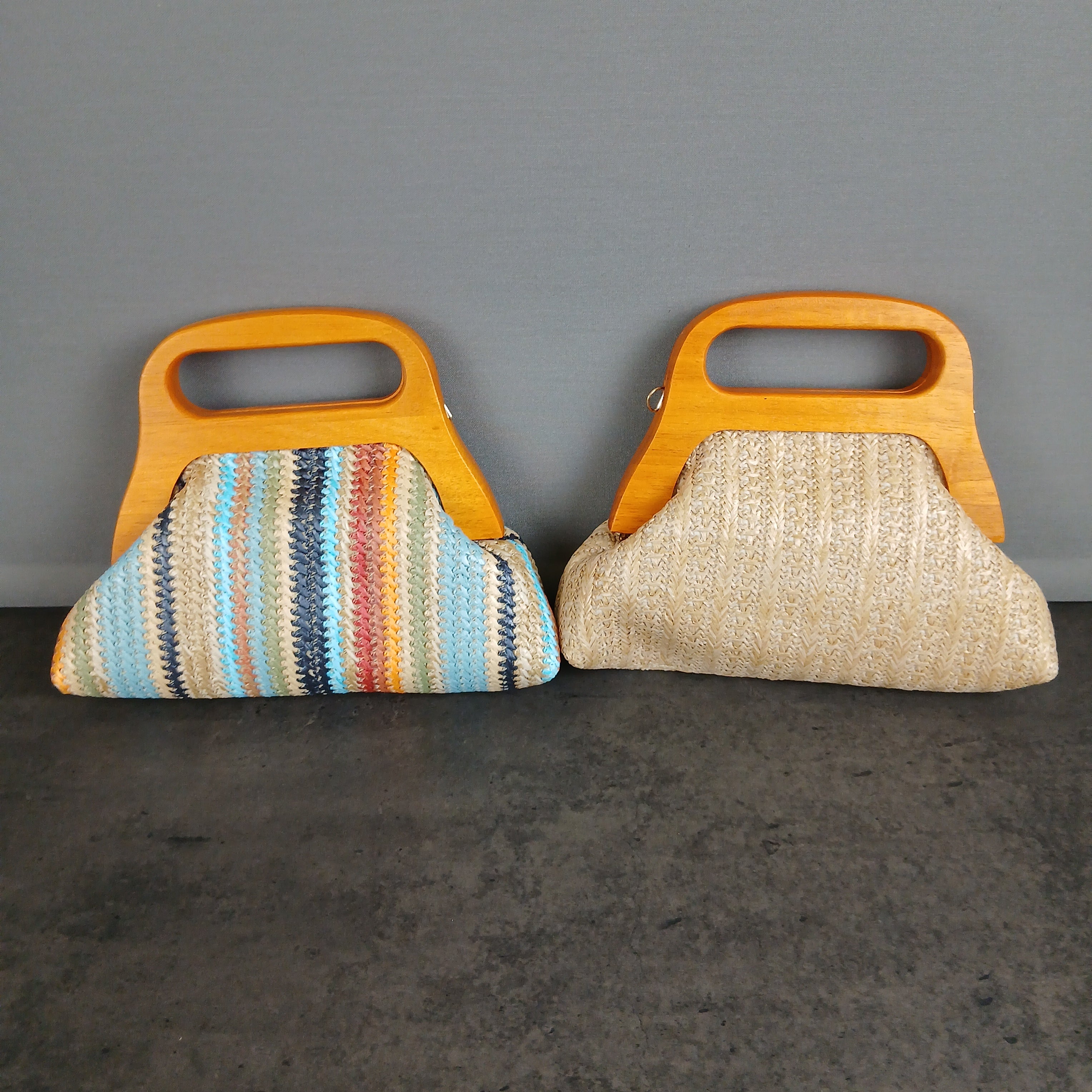 Borsa a Mano con Manico in Legno