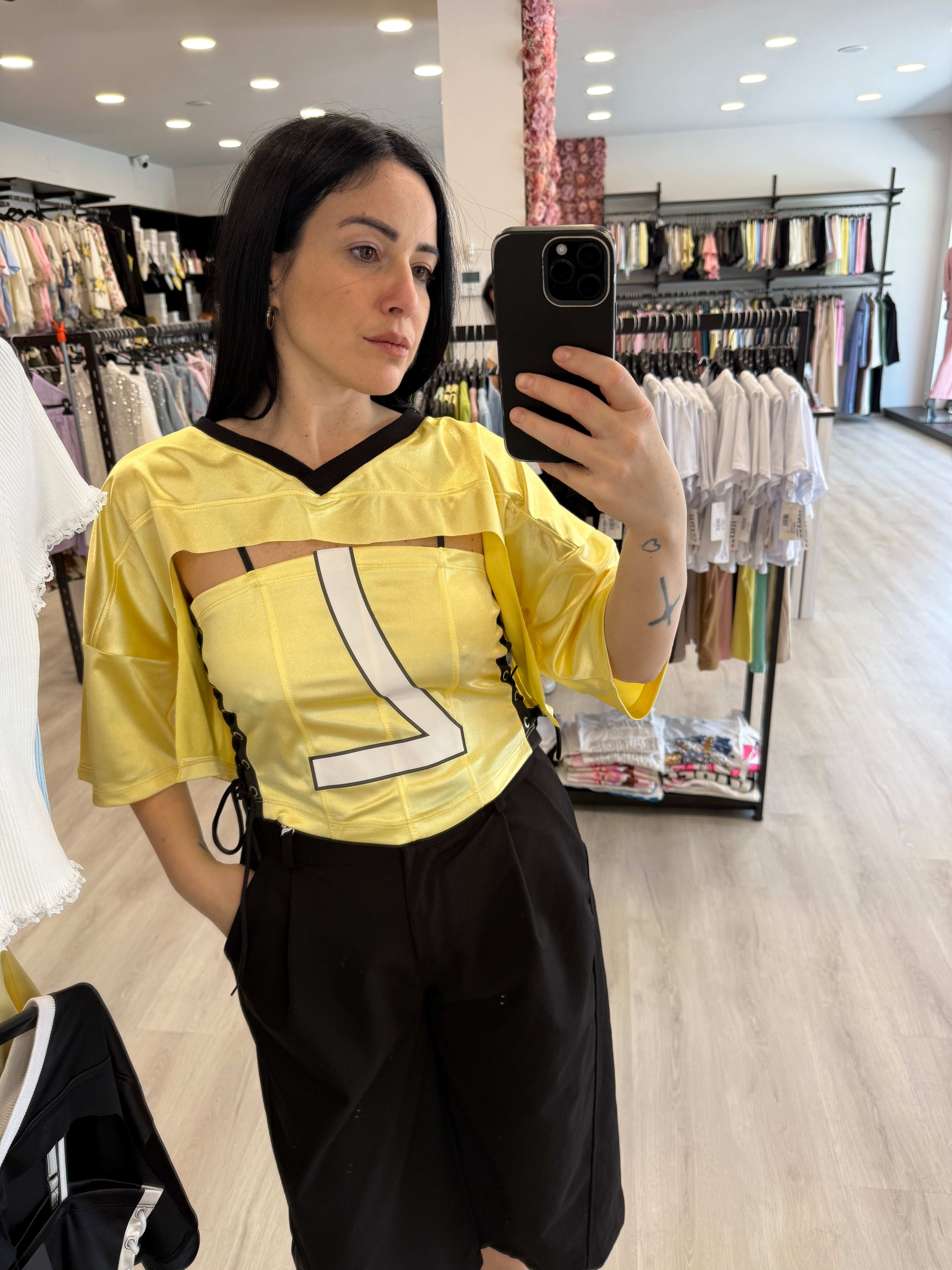 T-Shirt seven