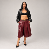 Curvy Bermuda Lia